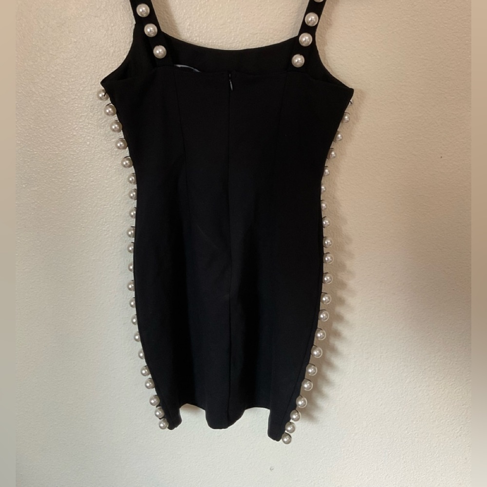 PARTY DRESS - Picture 2 of 4